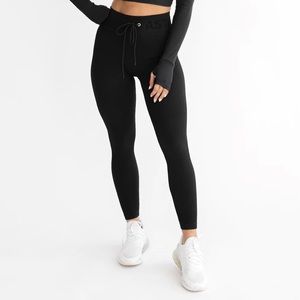 Astoria Seamless Ribbed Series Legging - Black (more photos to come)